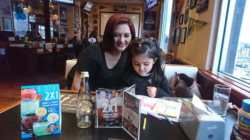 Con su mamá